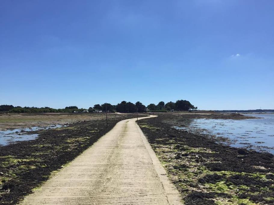 Meuble Sur L'Ile De Tascon A 300 M De La Plage Saint-Armel Esterno foto